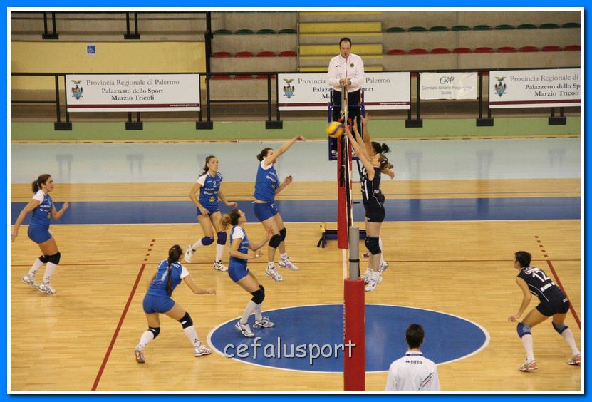 130120 volley 245_tn.jpg